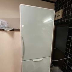 【無料】HITACHI の冷蔵庫