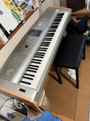 ヤマハ　DGX-505 電子ピアノ