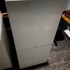 2010年式MORITA冷凍冷蔵庫2ドア