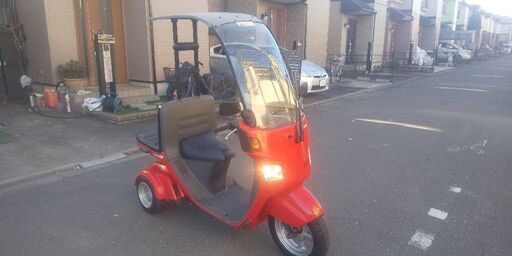 ジャイロキャノピー　赤　レッド　美車？