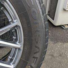 ノア、ヴォクシー、セレナにピッタリ　スタッドレスタイヤセット