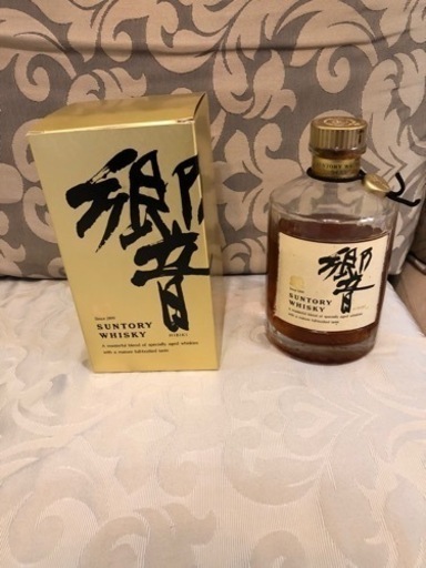 サントリー響 裏ゴールドラベル 未開栓 箱あり。 液面低下 未開栓 古酒