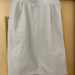 【ネット決済】新品　膝丈　スカート