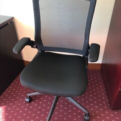 オフィス用の椅子をお譲りいたします