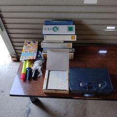 バルーンポンプ、文具ファイル、鉛筆約200本、習字セット、事務椅...