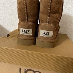 UGG 13.5cm