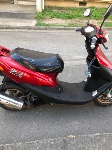 リアル 人気の赤のZX❣️中々出てこない希少価値? 発売3年以内】「希少価値が