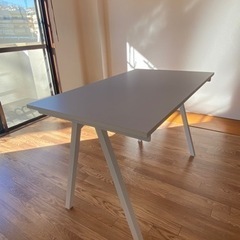 【値下げしました！】IKEAの白テーブル