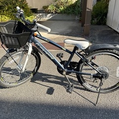 子供　自転車　22インチ