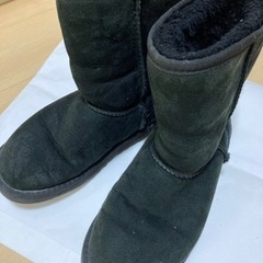 UGGブーツ　黒　24cm