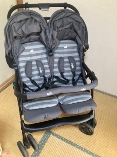 【お取引中】joie双子用ベビーカー　美品