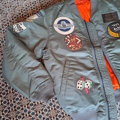 AVIREX (MA-1フライトジャケット TOPGUN )NO.6102172試着のみ