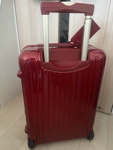 リモワ　スーツケース　機内持ち込みサイズ
