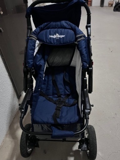 美品　ベビーカー　bergsteiger