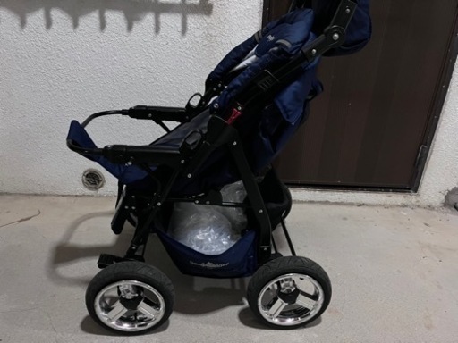 美品 ベビーカー bergsteiger