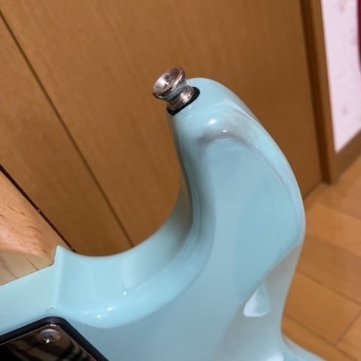 【続きの写真】水色　エレキギター