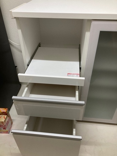 ニトリ　食器棚　カップボード