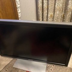 テレビ　MITSUBISHI REAL 37型　液晶　カラーテレビ