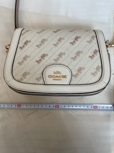 コーチ　COACH ショルダーバッグ　小さめ