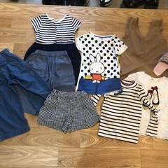 服まとめ売り女の子８点　110センチ