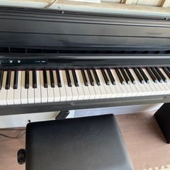 KORG  電子ピアノLP180