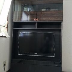 テレビボードテレビ台 (IKEAイケア)ガラス棚収納付き