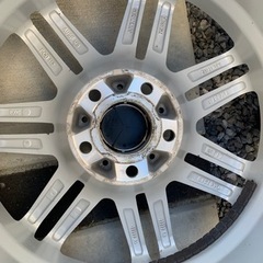 ベンツ　Eクラス 245/45r17 スタッドレスタイヤ