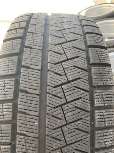 ファッション ベンツ Eクラス 245/45r17 スタッドレスタイヤ 