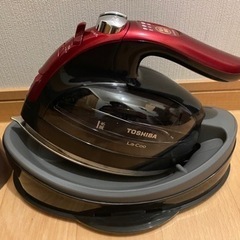 TOSHIBA スチームアイロン　TA-FVX910(R) 美品