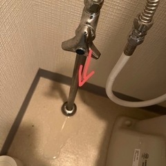 トイレ配管の水漏れ