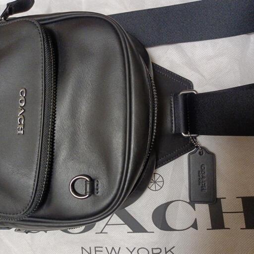 新品定価77000円 COACH グラハム パック ショルダーバック 黒 【公式通販】