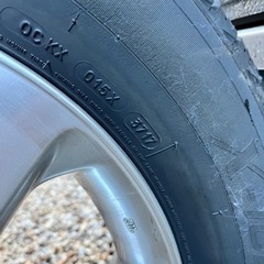 エルグランド スタッドレス 215 60 17 4本セット