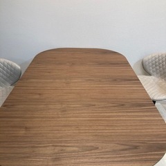 【値下げ】アルモニアダイニングテーブル
