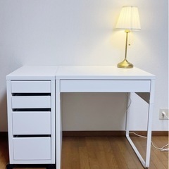 IKEA テーブル＋収納棚　ドレッサー　勉強机　キャスター付き