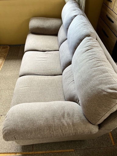 訳あり品の為返品不可にてお願いします。 - 3人掛けソファ