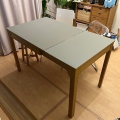 IKEA 伸長テーブル　EKEDALEN エーケダーレン　リノリ...