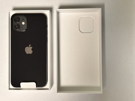 ☆ 送料込 新品 未使用 ドコモ iphone 12 64GB ブラック 制限 〇