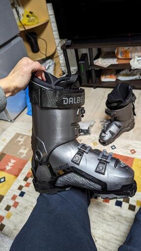 美品 ダルベロ DALBELLO DS AX 90 GW スキーブーツ 美品 ダルベロ DALBELLO DS AX 90 GW スキーブーツ