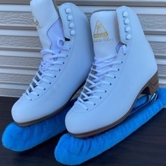アイススケート靴ホワイト♪( ´▽｀)