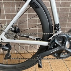 美品！TREK EMONDA SL5 2022年モデル　カーボンディープホイール