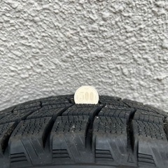 ブリザック　レボ01 175/65R14 スタッドレスタイヤ