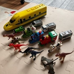 電車いろいろと恐竜