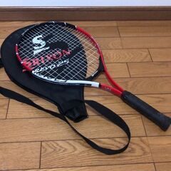 ジュニアテニスラケット(硬式) SRIXON RVO 25 スリ...