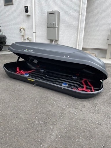 購入者決定】ルーフボックス Terzo 半年使用 SUP アウトドア 鍵2本 