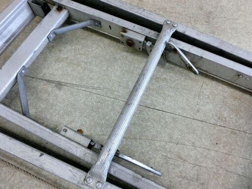 NAKAO 8ｍ 二連伸縮はしご スカイライト MED型 ナカオ ２連 ハシゴ 札幌 西野店 NAKAO 8m 二連伸縮はしご スカイライト MED型 ナカオ 2連 ハシゴ