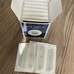 ﾘﾌﾄｱｯﾌﾟEAR COCO ｸﾘｽﾀﾙ 1箱＋2ｼｰﾄ＋4粒