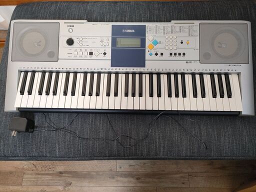 YAMAHA PSR-E323 電子ピアノ キーボード ヤマハ ピアノ 使用頻度少