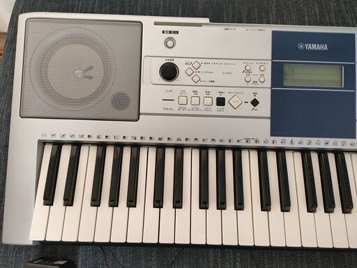 YAMAHA PSR-E323 電子ピアノ キーボード ヤマハ ピアノ 使用頻度少