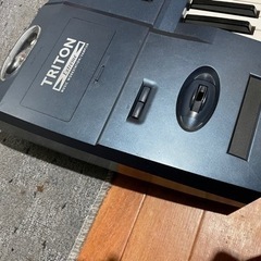 KORG TRITON Extreme 61 中古
