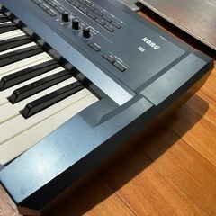 KORG TRITON Extreme 61 中古